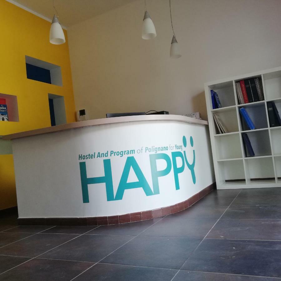Happy Hostel For Young Polignano a Mare Exteriér fotografie